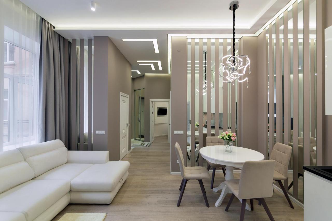 Royal Stylish Apartment In The Old City Lwów Zewnętrze zdjęcie